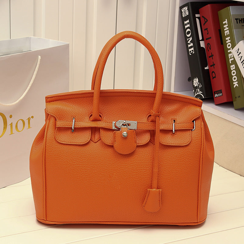 The En Ville Tote Handbag - HipHatter