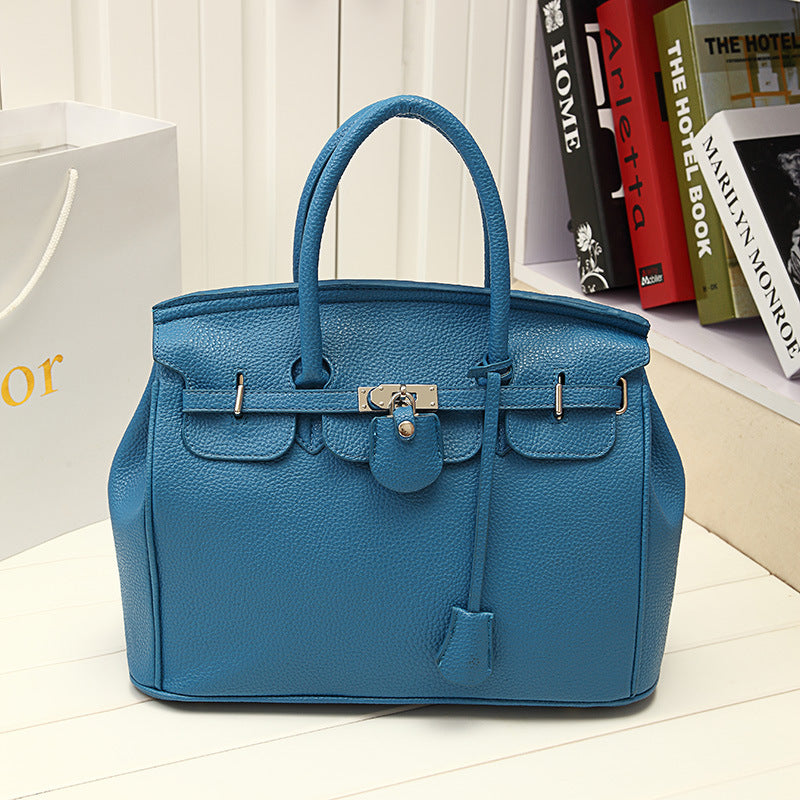 The En Ville Tote Handbag - HipHatter