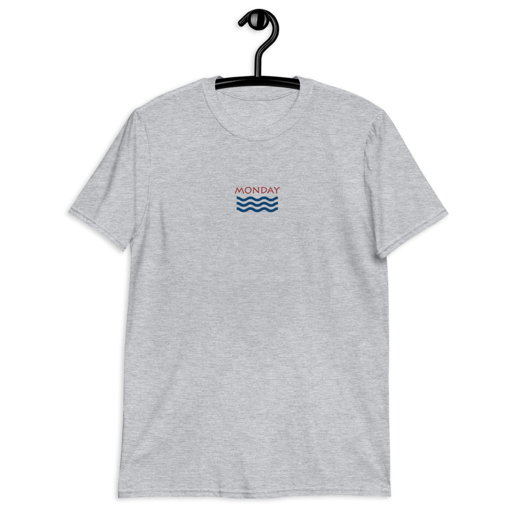 Monday Minimalist T-Shirt - HipHatter
