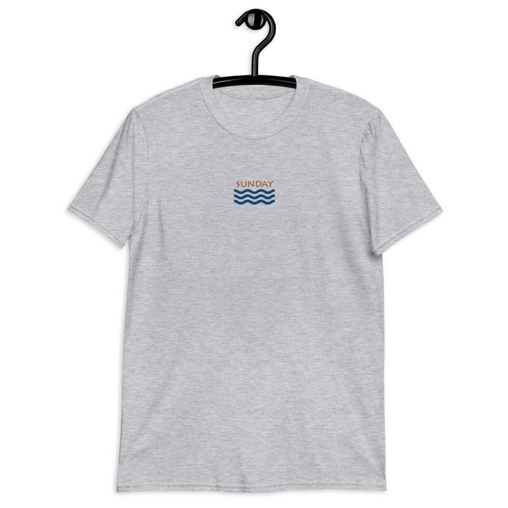 Sunday Minimalist T-Shirt - HipHatter
