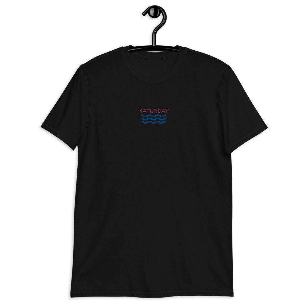 Saturday Minimalist T-Shirt - HipHatter