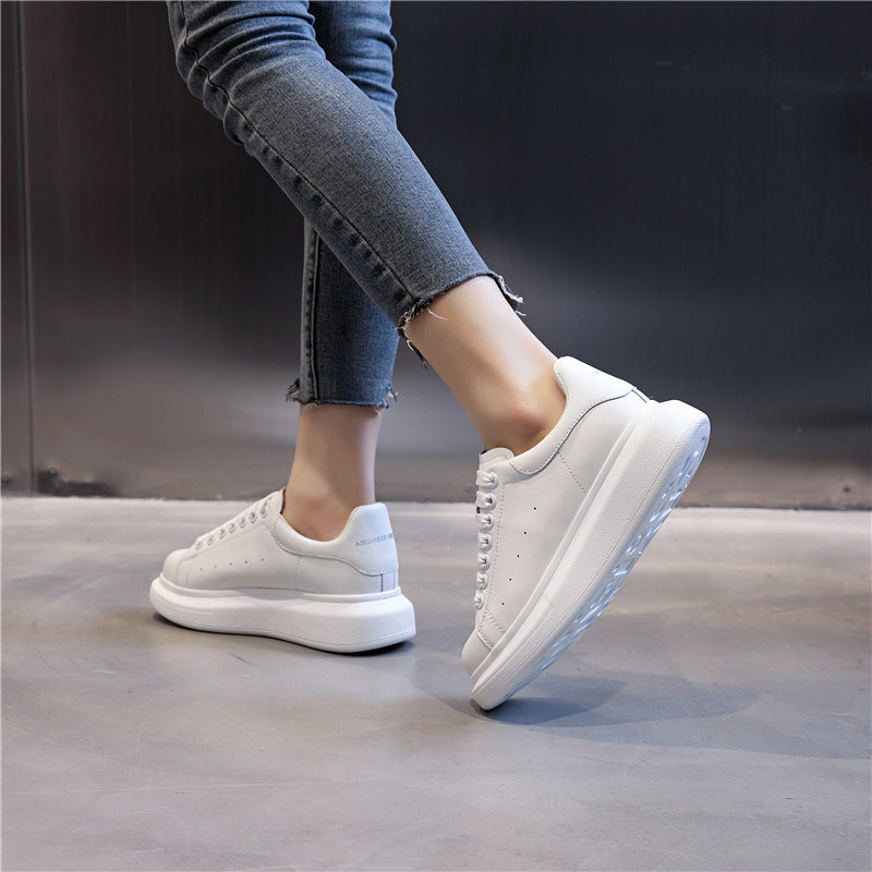 Womens Classic White Runner Trainers - HipHatter